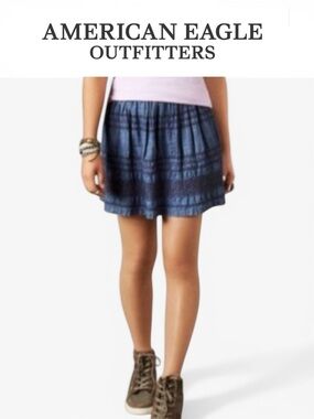 Vintage American Eagle Blue chambray mini skirt 4 embroidered skater style Boho